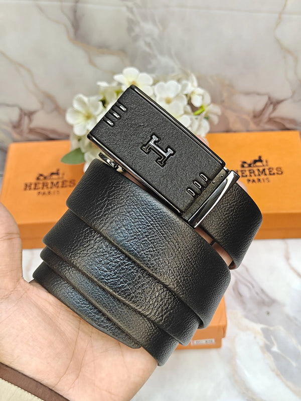 HERMES PREMIUM QUALITY AUTOLOCK BELT WITH OG BOX H-810