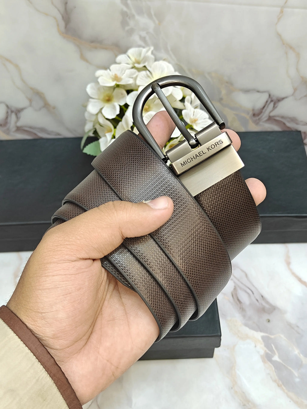 MK MICHAEL KORS PREMIUM QUALITY REVERSEABLE BELT WITH OG BOX