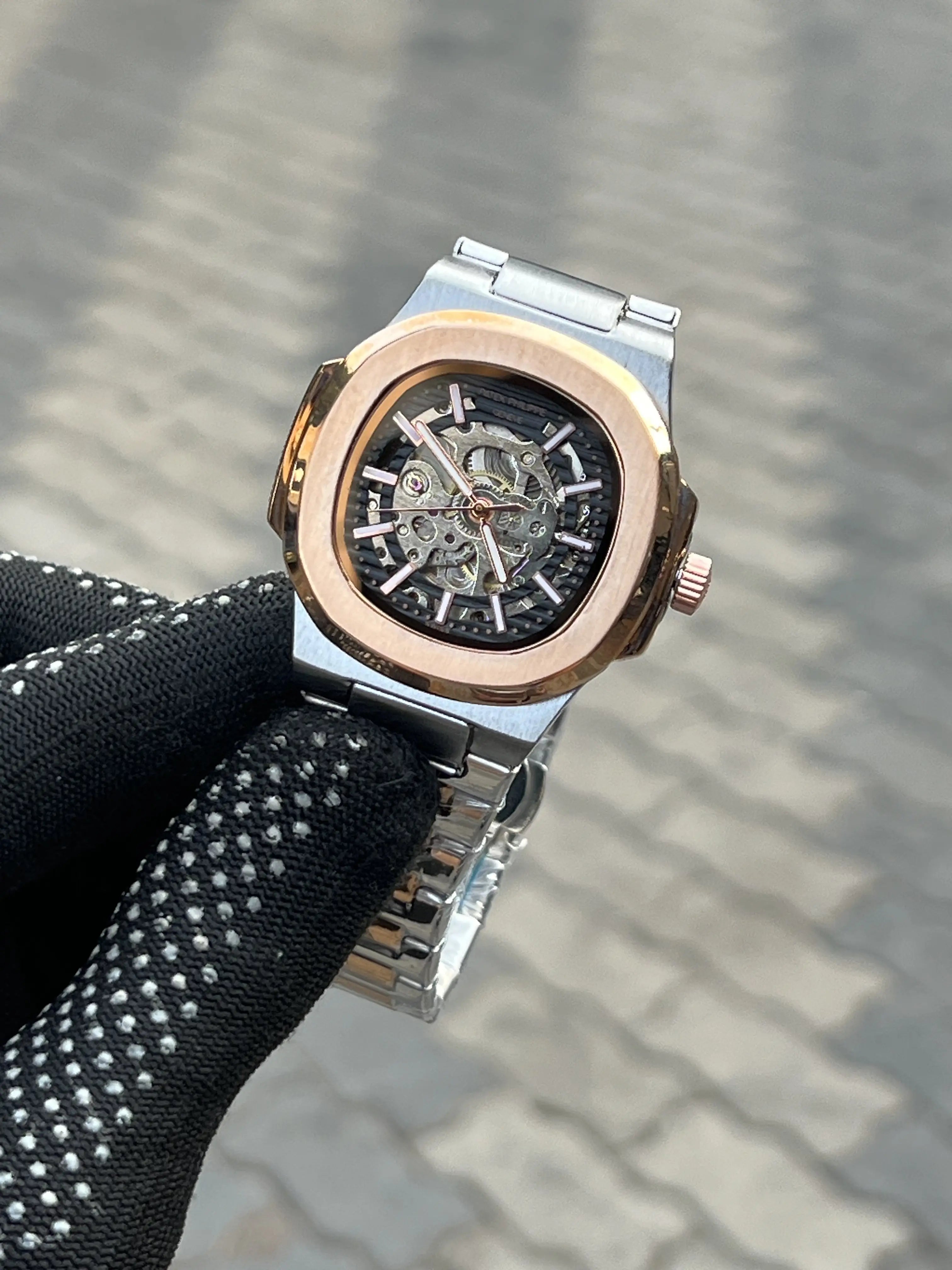 Pate_k Phillipe Skeleton Two Tone Black
