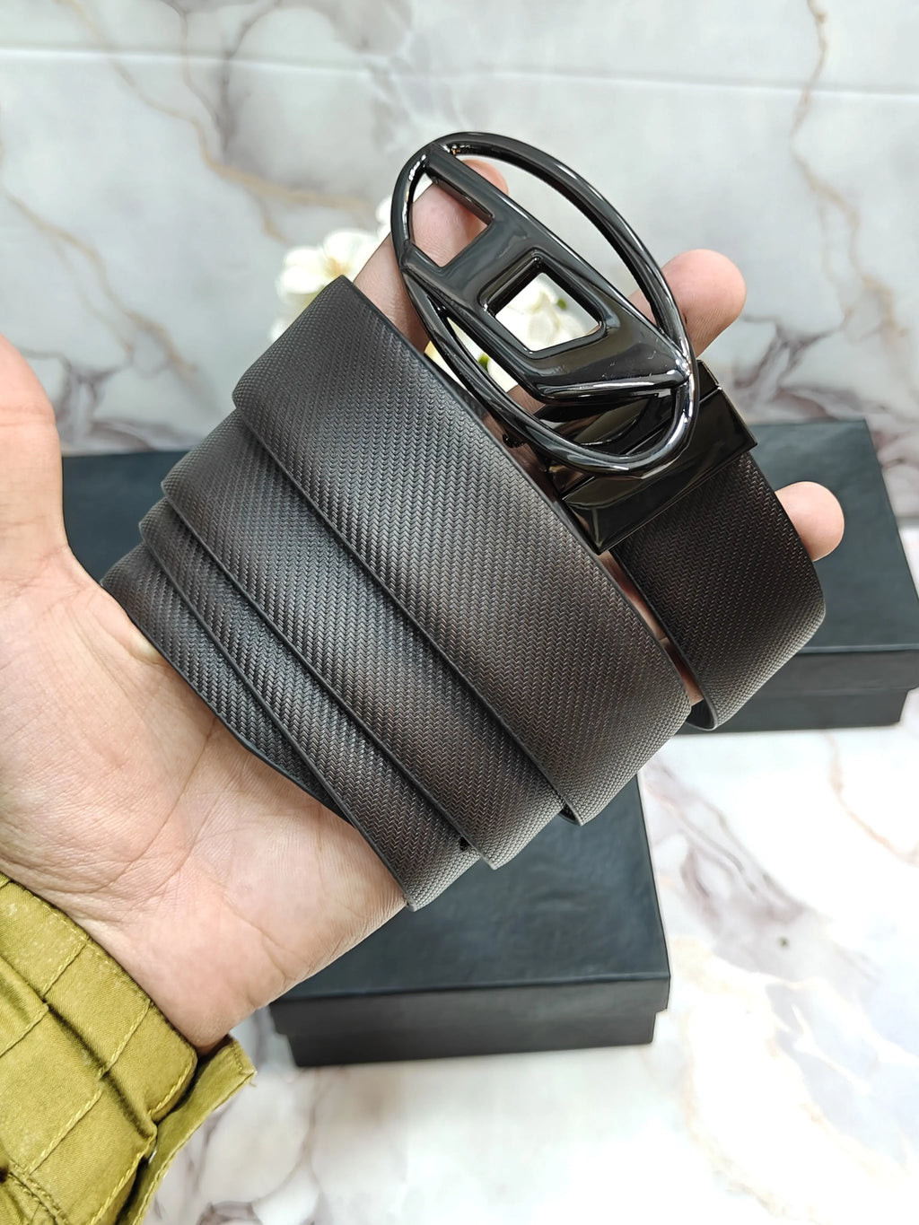 DIESEL PREMIUM QUALITY REVERSEABLE BELT WITH OG BOX D-101