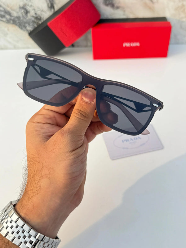 Prada_1004_grey