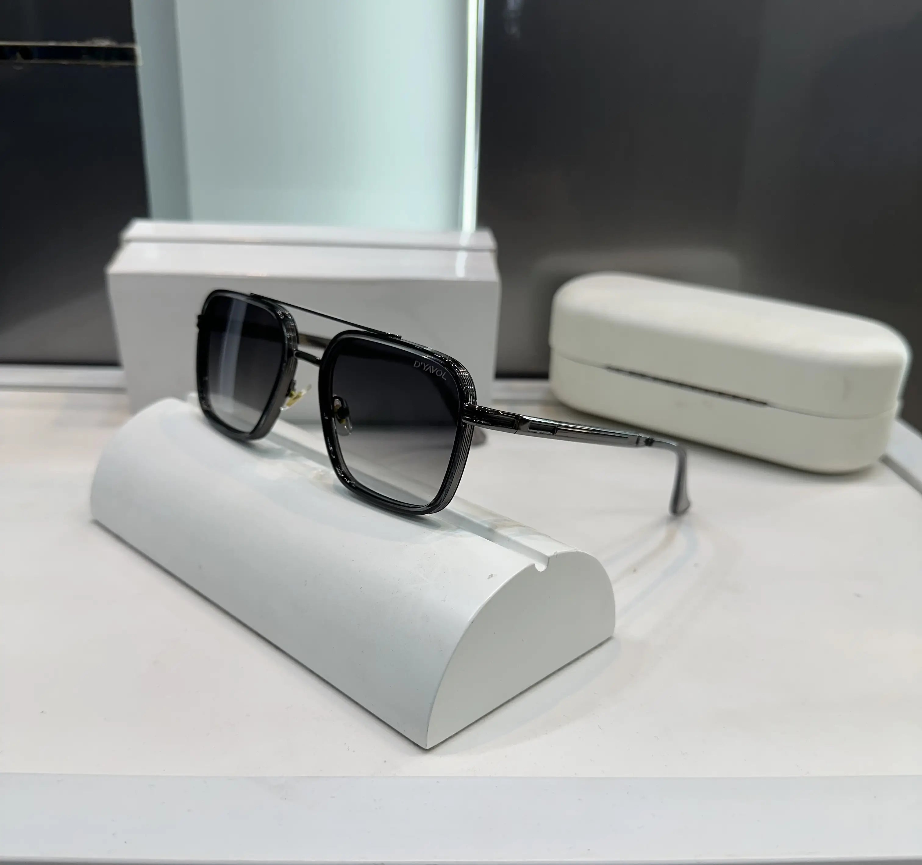 D’Yavol Srk All Green Premium Shades 2034