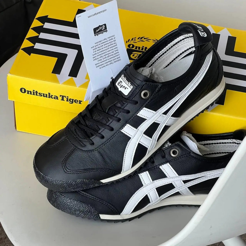 Onitsuka Tiger MEXICO 66 SD BLACK WHITE