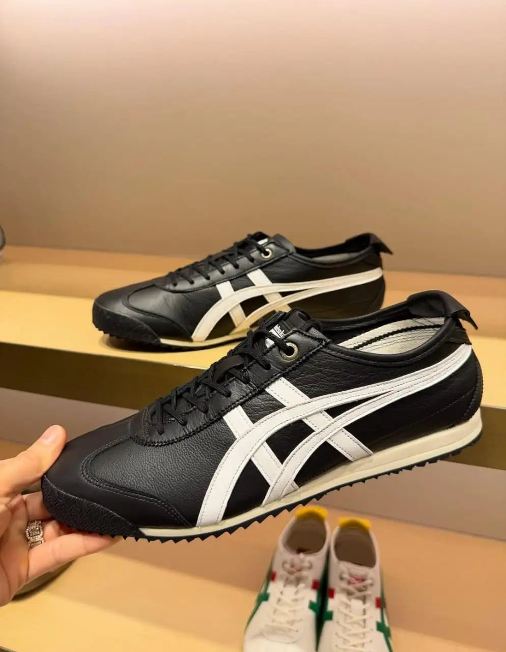 Onitsuka Tiger MEXICO 66 SD BLACK WHITE