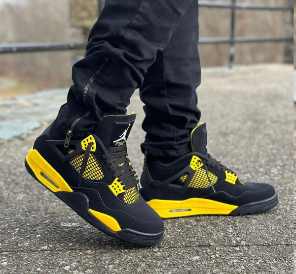 Nike Air Jordan Retro 4 THUNDER YELLOW (SEMI UA)