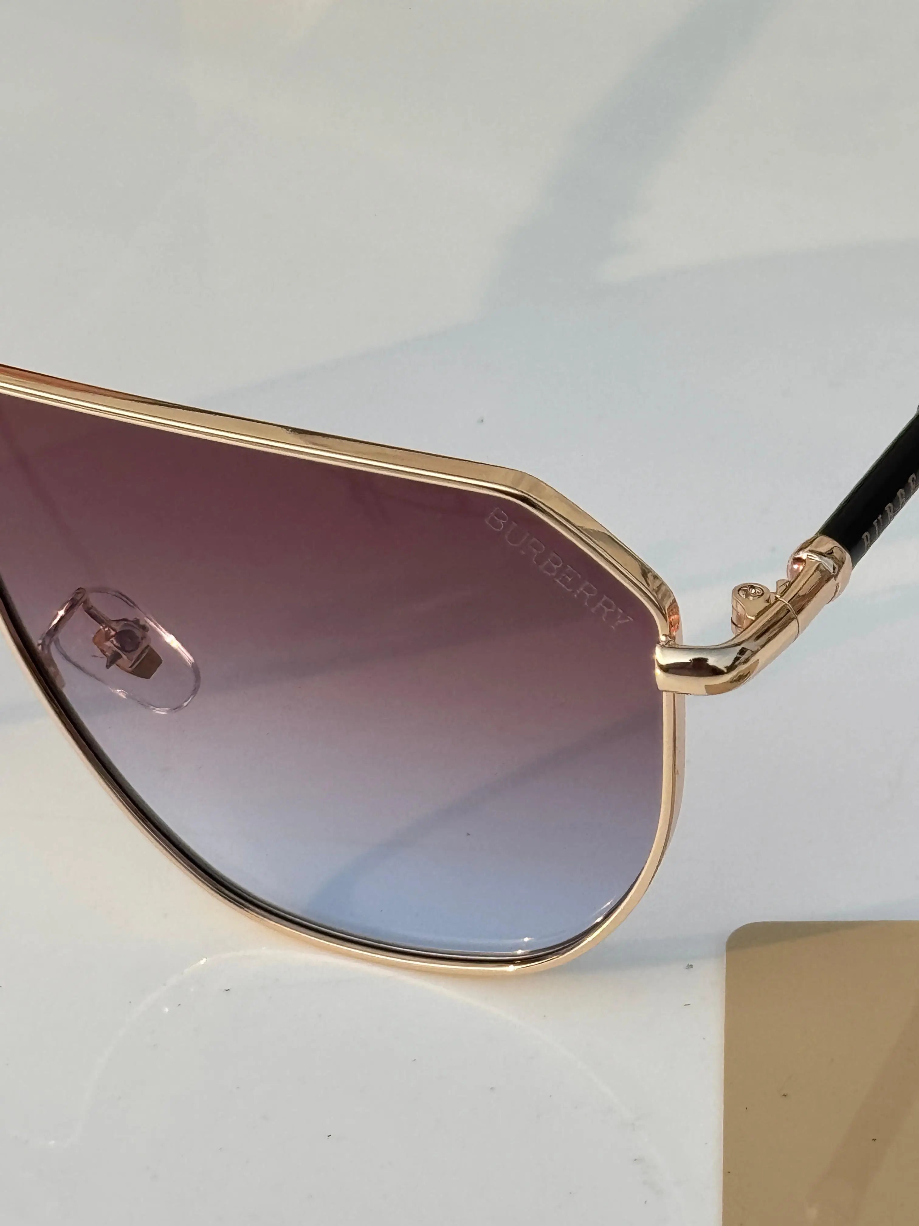 Burberry_23068_brown_blue