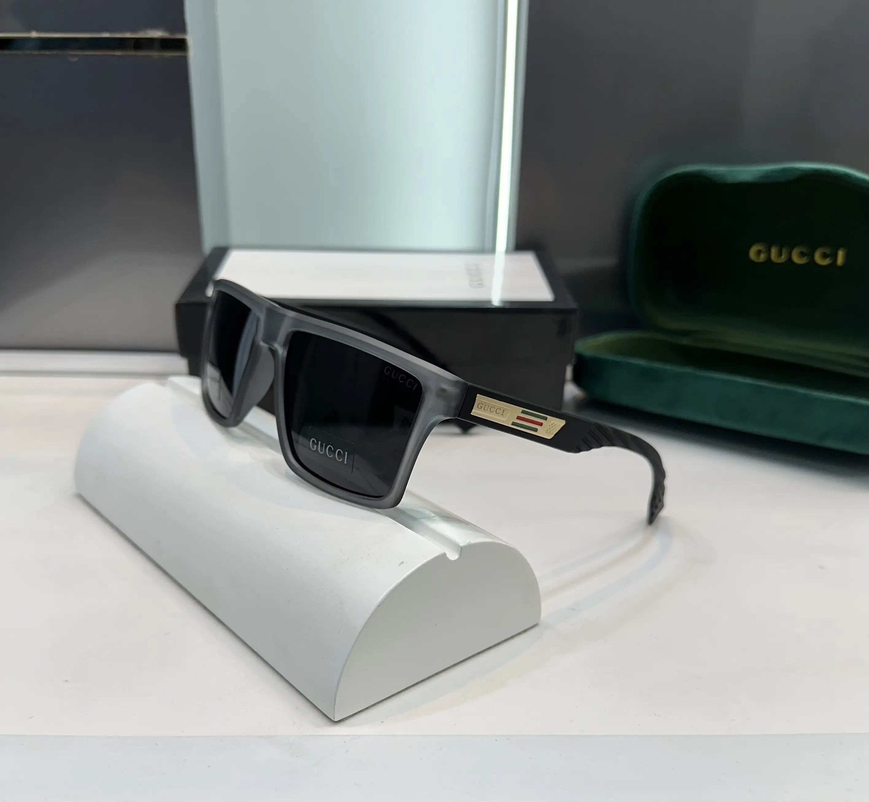 Gucc i Grey Black Matt Premium Shades