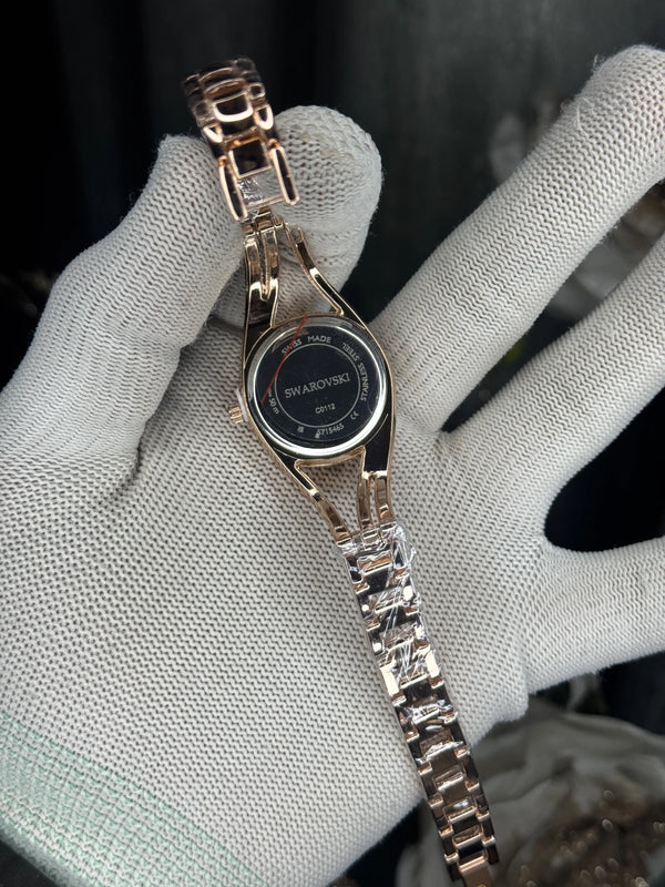 Swarovsk i Hyperbola Bangle Rose Gold Black Premium Watch