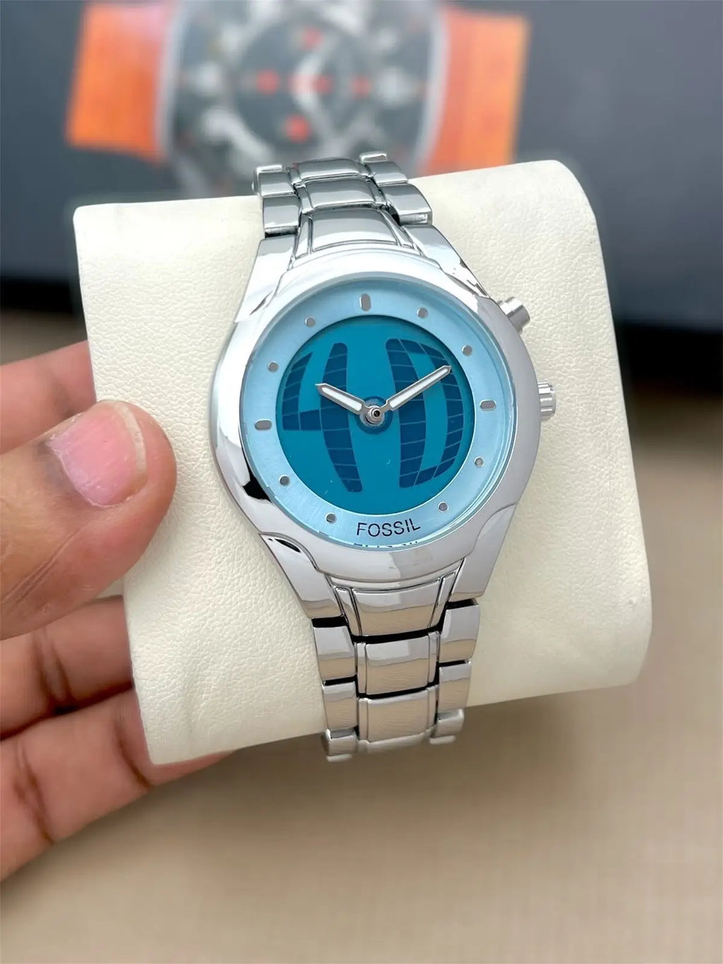 Fossil Big Tic