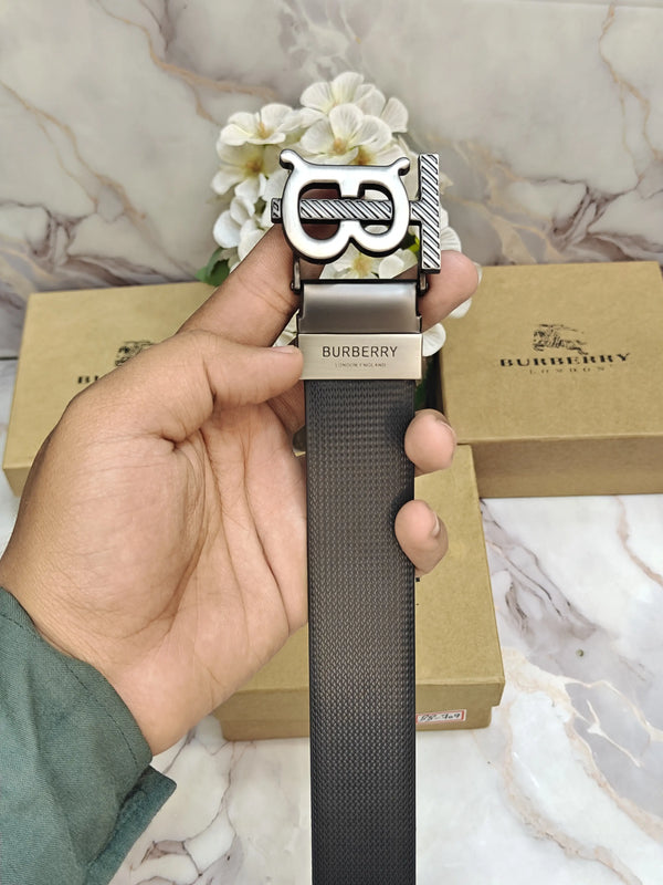 BB BURBERRY PREMIUM QUALITY REVERSEABLE BELT WITH OG BOX