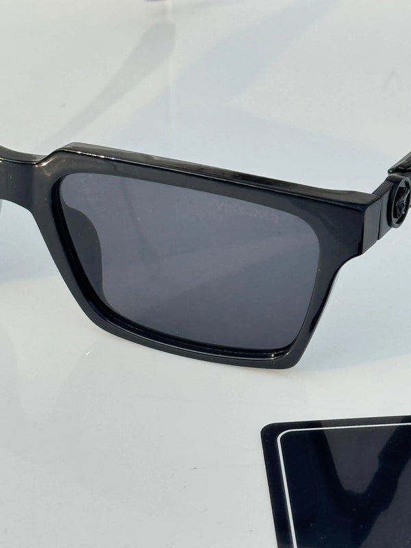 Copy Versace_270_glossy_black