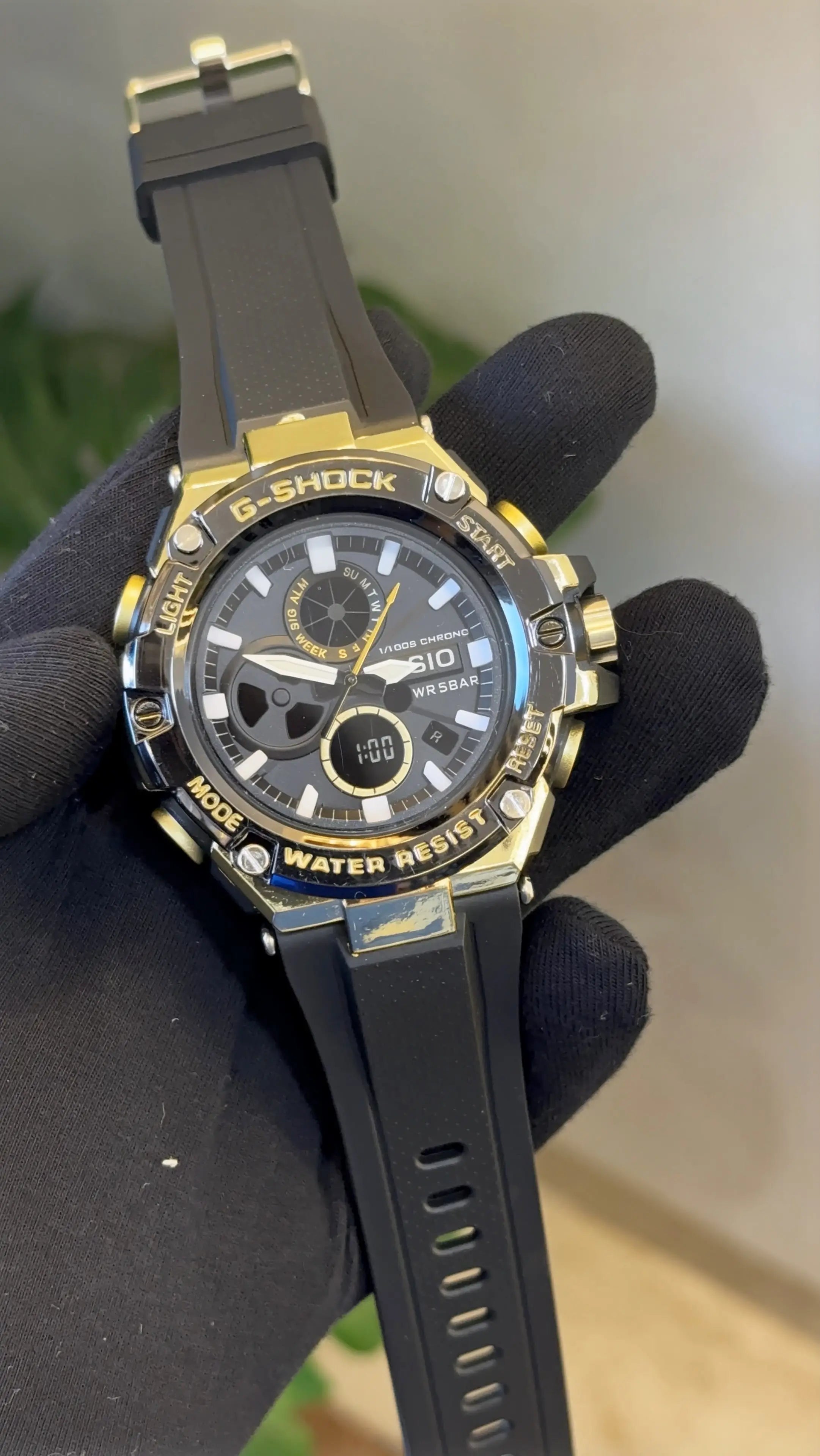 G shock B100 black gold Secondary image