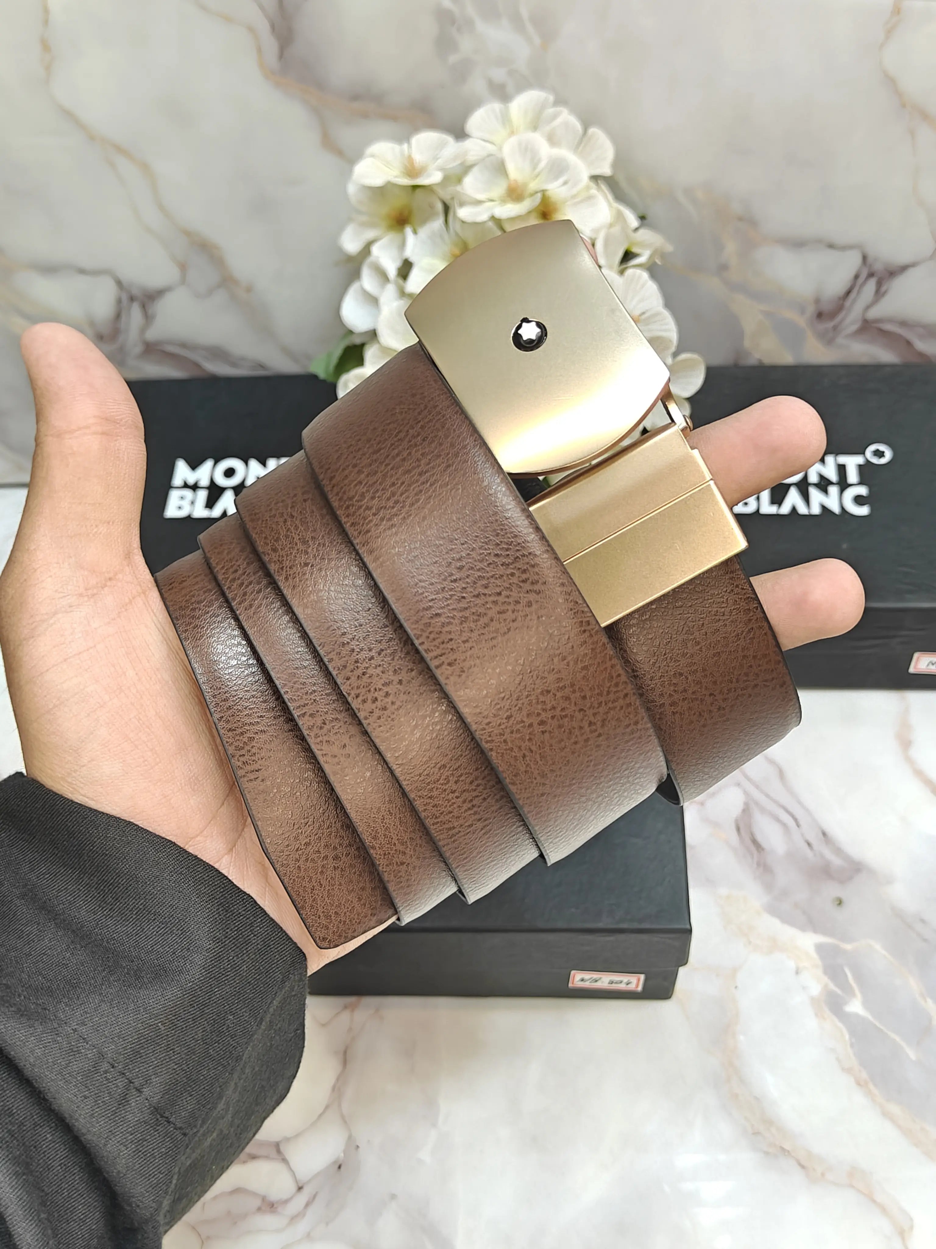 MONT BLANC PREMIUM QUALITY REVERSIBLE IMP BELT WITH OG BOX..MB-804