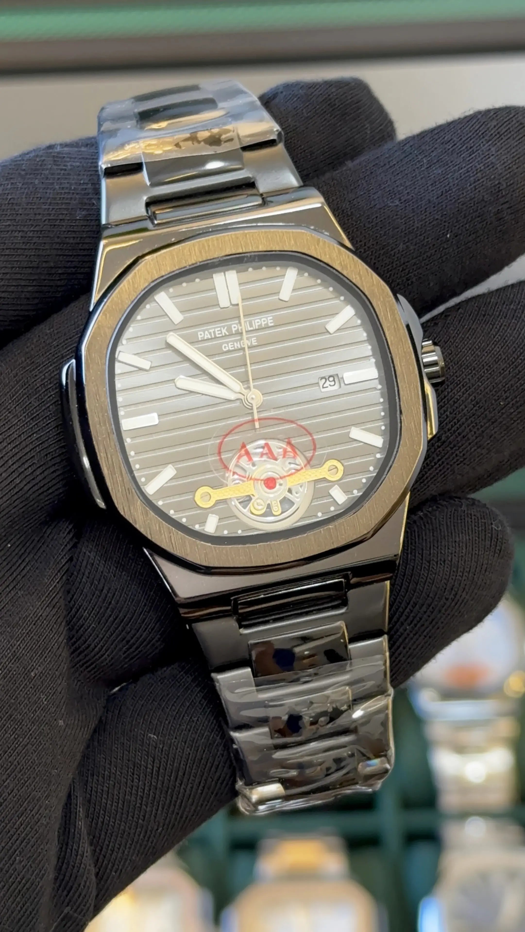 PATEK PHILLIP NAUTILUS Shift moveme Main image