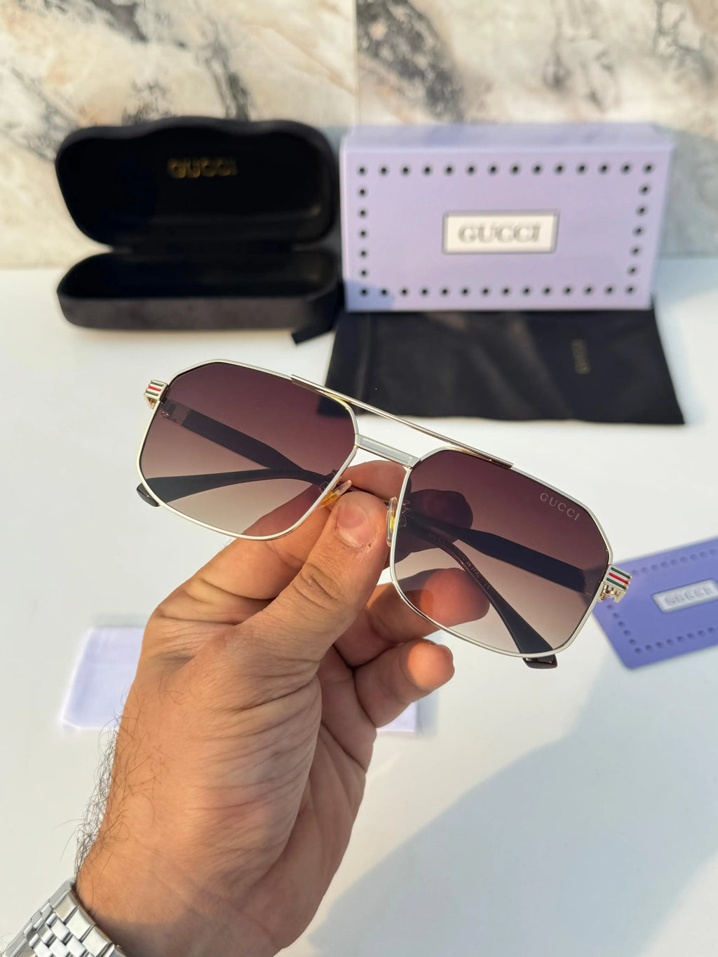 Gucci_9028_gold_brown