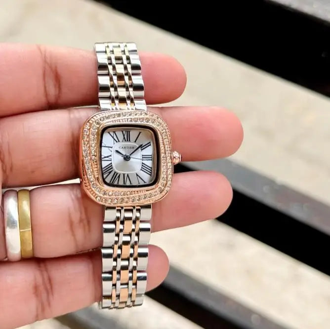 Cartier Coussin Main image