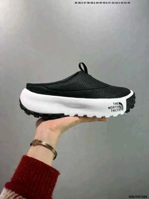 The North Face Never stop Mule Fix