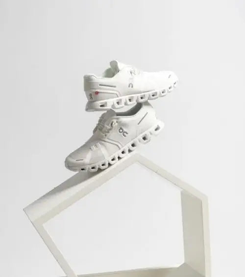 On Cloud 5 WHITE