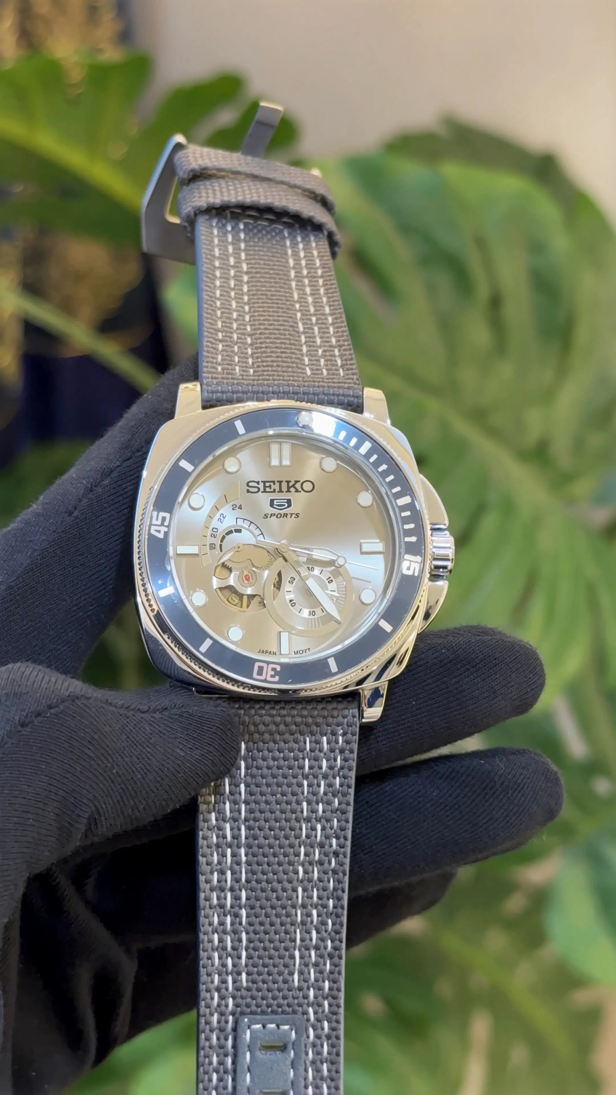 Seiko 5 Sportz Automatic