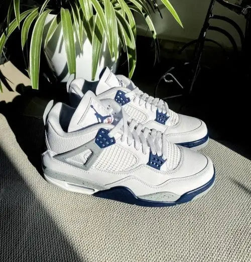 Nike Jordan Retro 4 Midnight Navy Semi UA