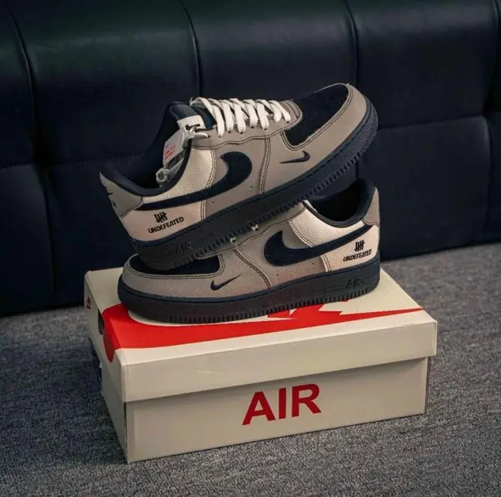 Nike AirForce 1 07 Undefeated
