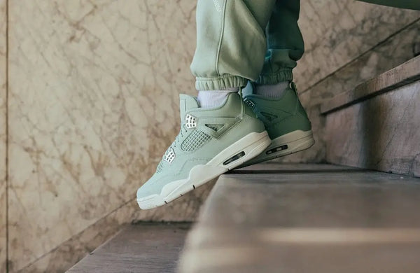 Nike Jordan Retro 4 Seafoam Abundance