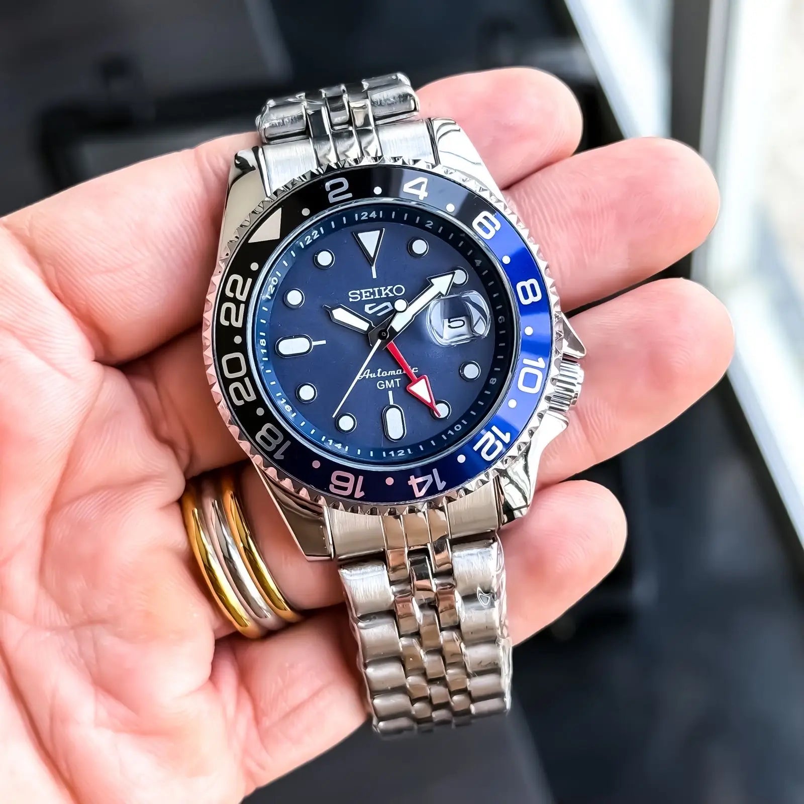 SEIKO_GMT_SILVER-BLUE