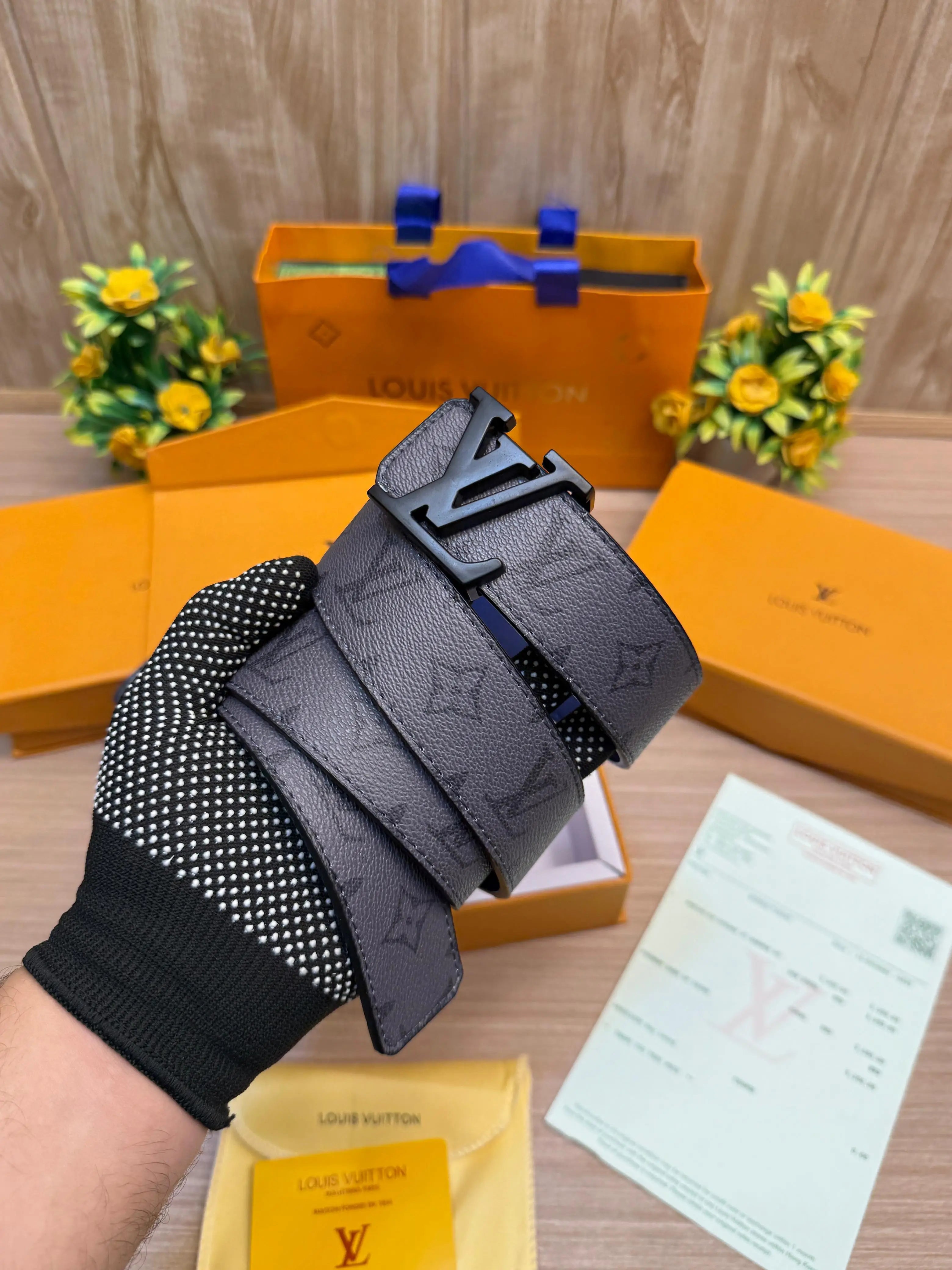 LOUIS_VUITTON_Premium_Belt_&_wallet_Combo_C449