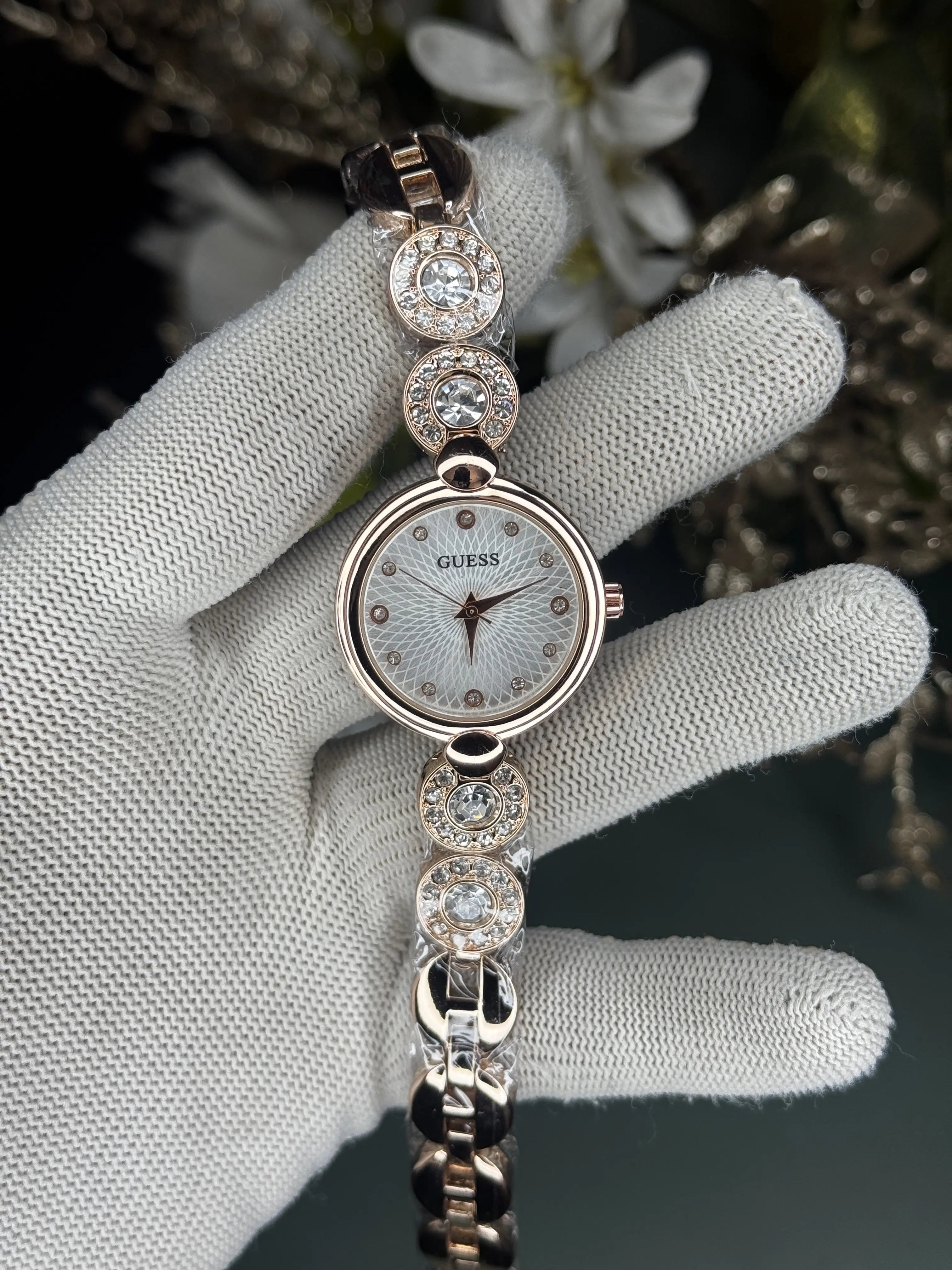 Guess Rose Gold White Premium Watch