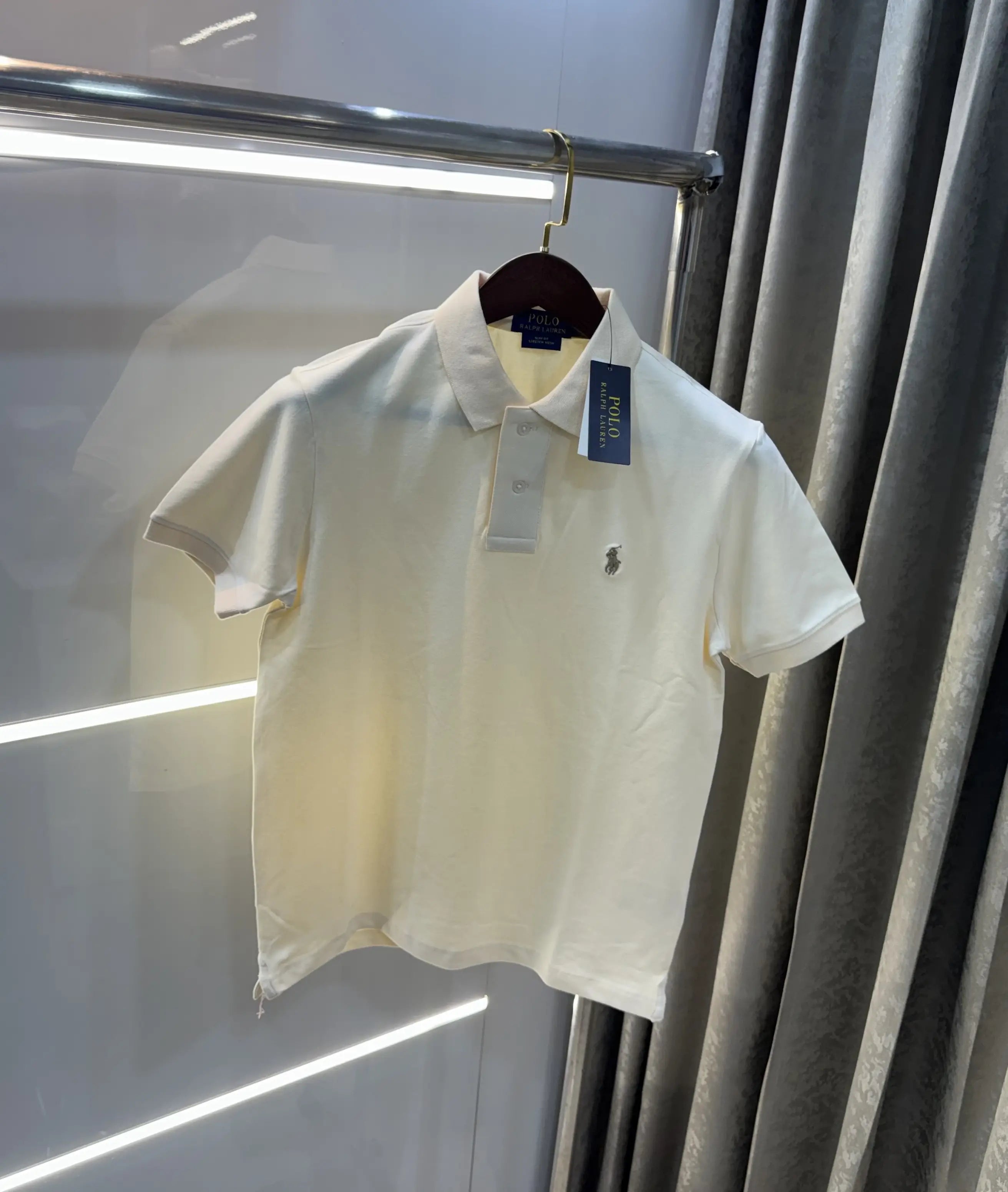 Ralph Lauren Cream Embroidery Logo Knitted Polo T-shirt Main image