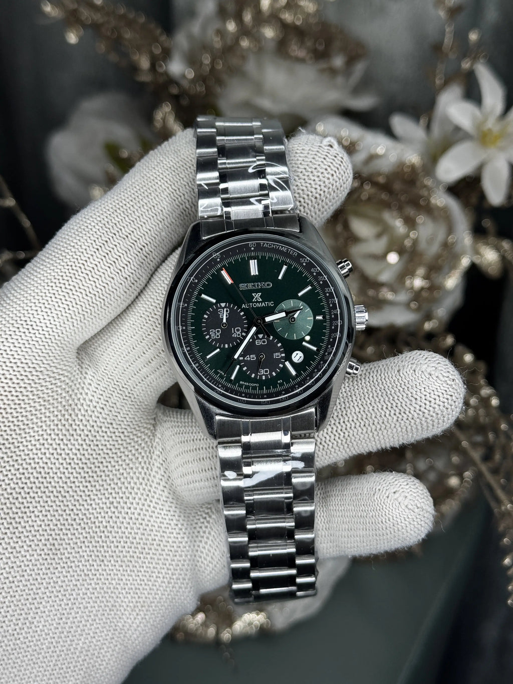 Seiko Chronograph Silver Green Premium Watch
