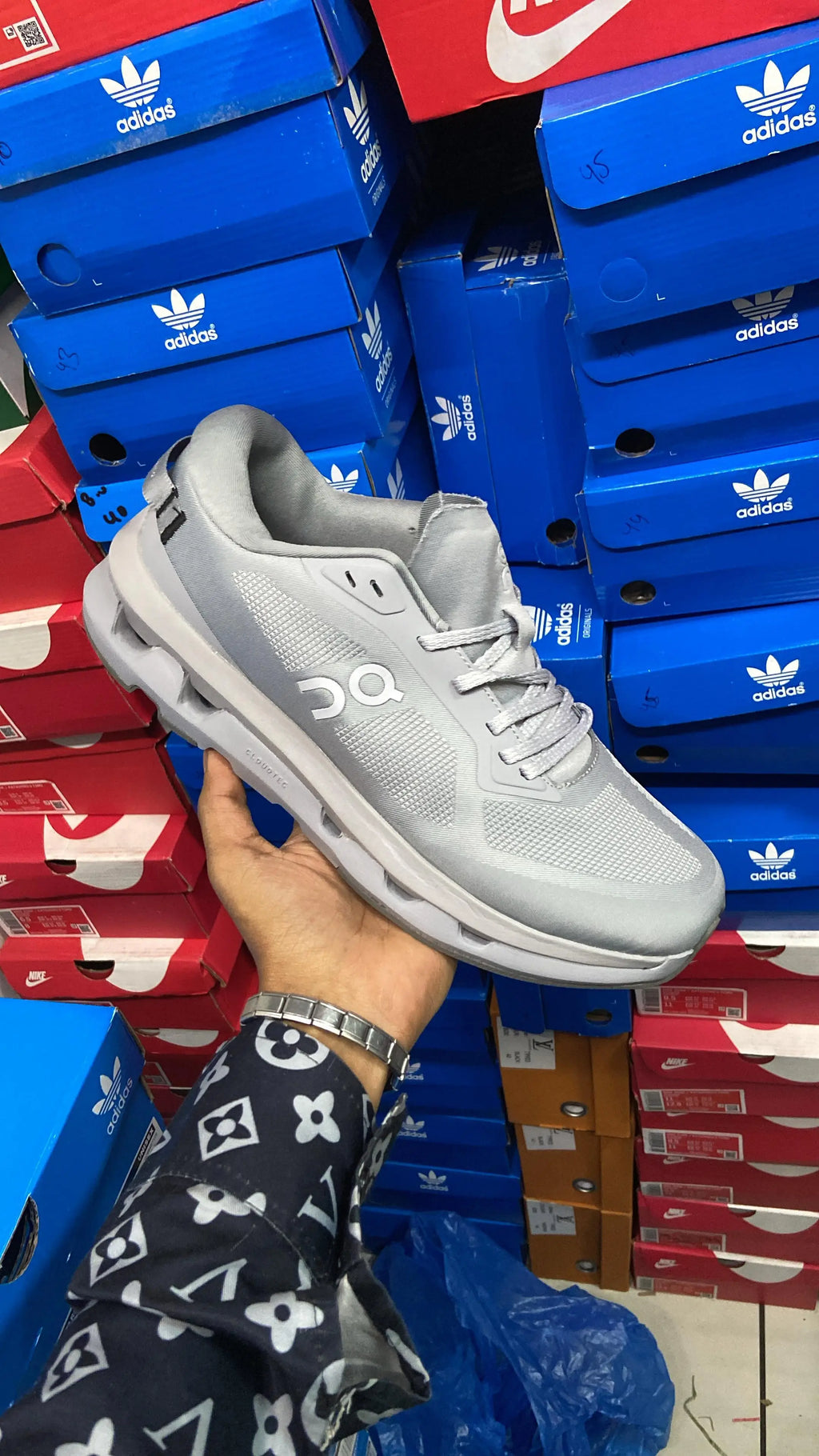 On Cloudzone ALLOY ROCK COLORWAY