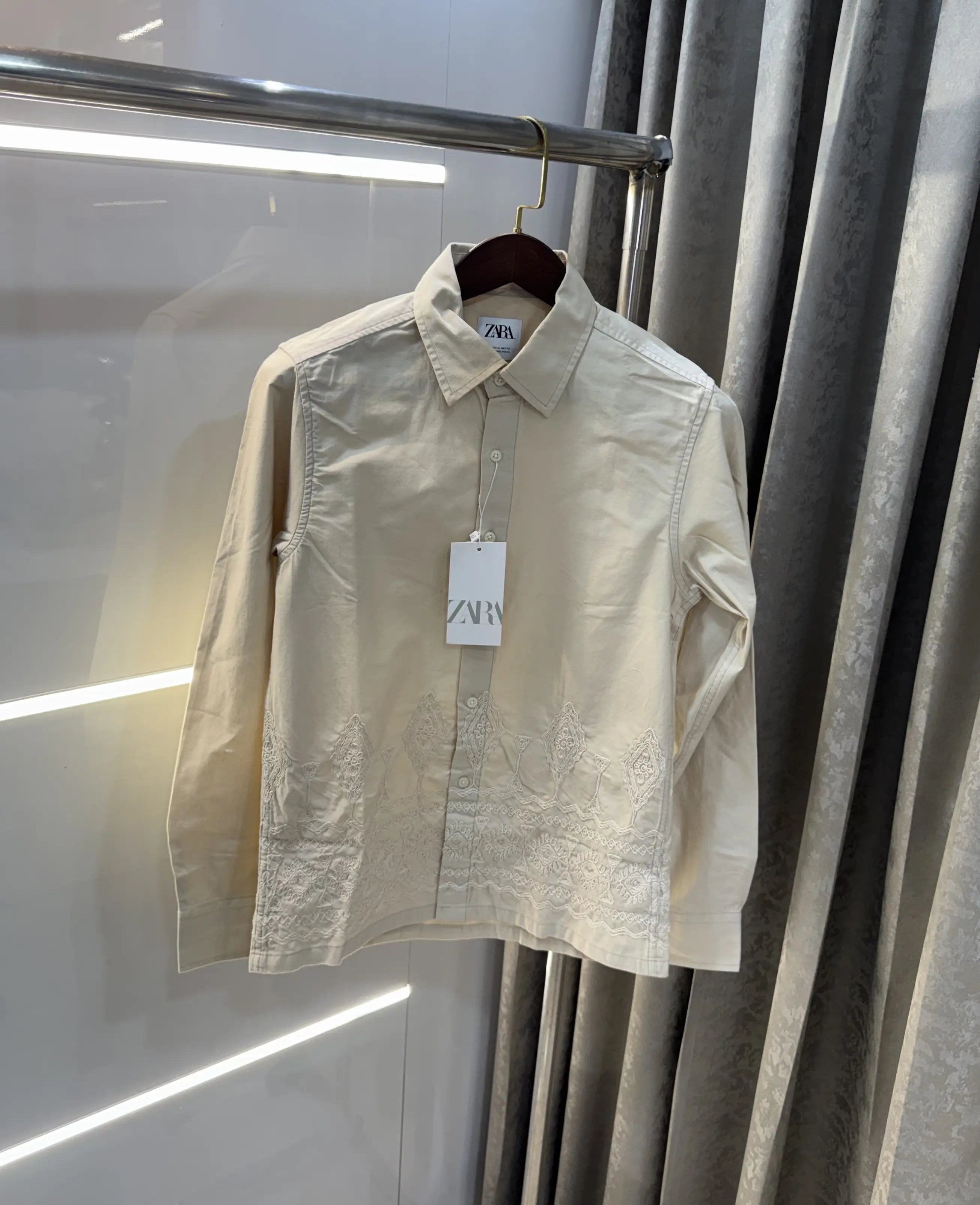Zar a Cream Designer Premium Shirt Main image
