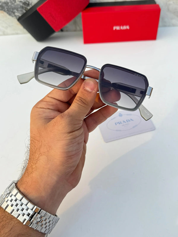 Prada_590_green