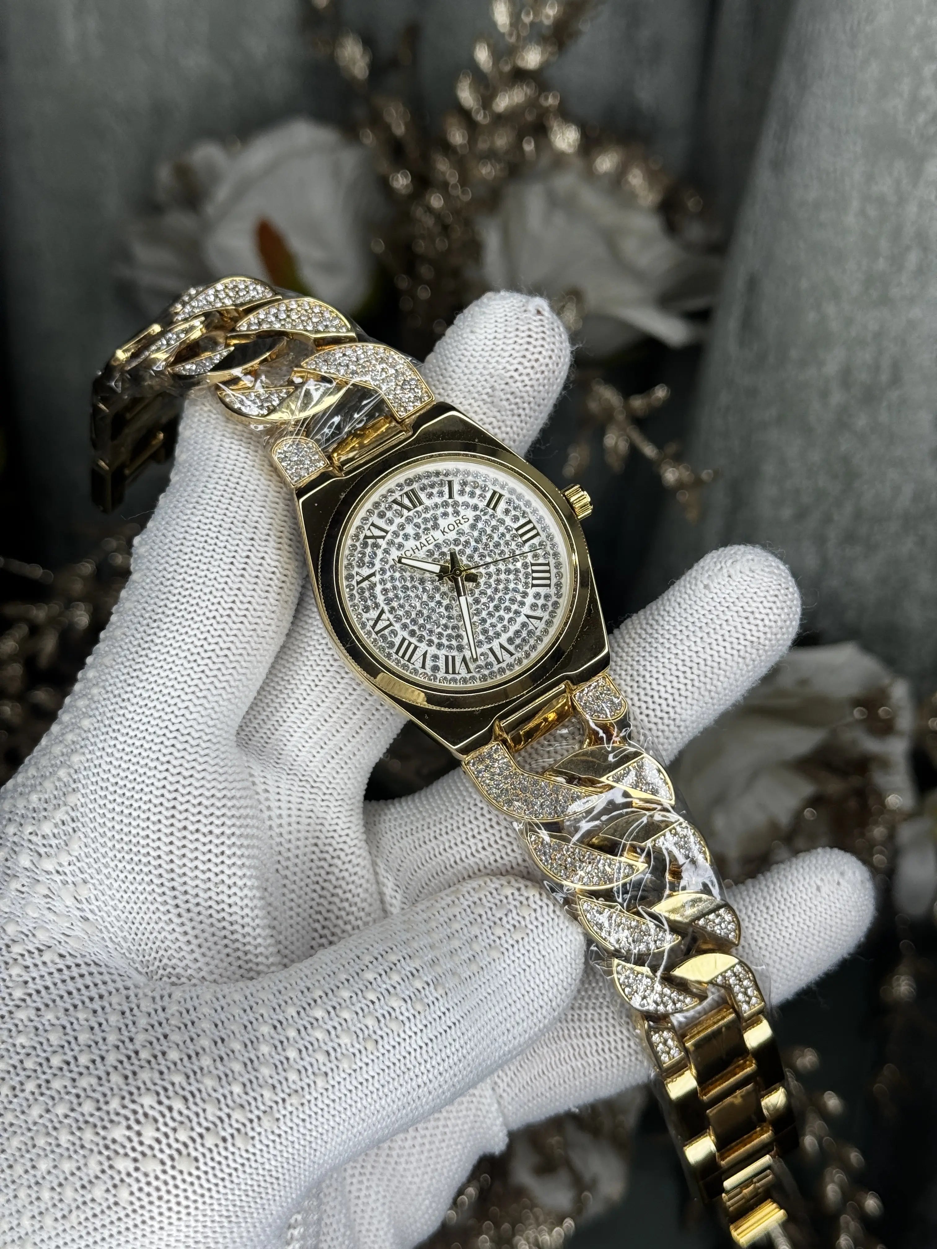Michael Kors Lennox Gold Premium Watch