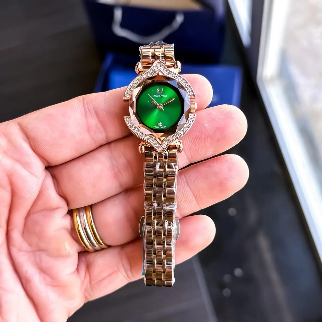 SWAROVSKI_ROSE_GREEN