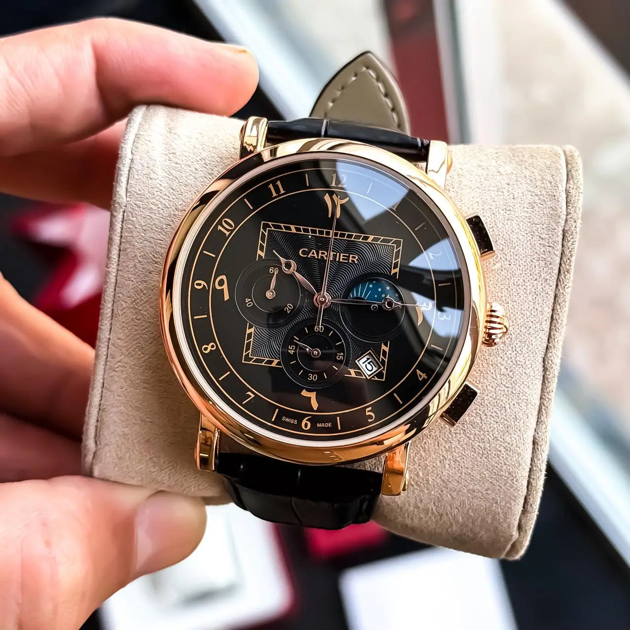 CARTIER_ROSE_BLACK