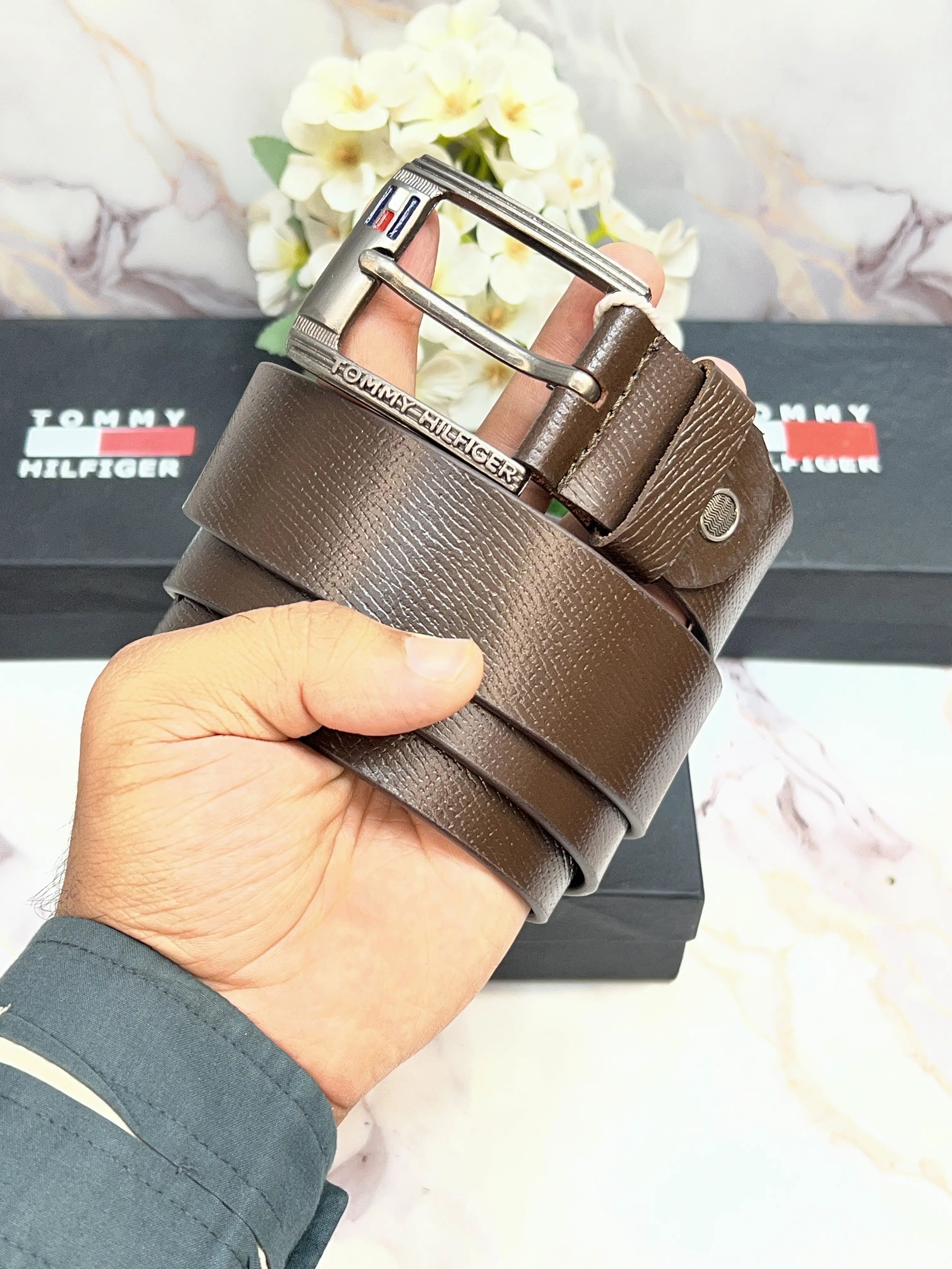 TOMMY PREMIUM QUALITY IMP LEATHER BELT WITH OG BOX TH-914