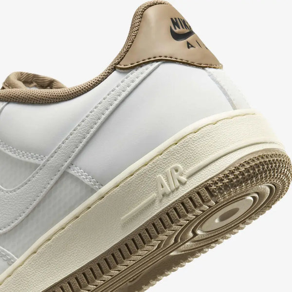 Nike Air Force 1 LV8 SUMMIT WHITE KHAKI