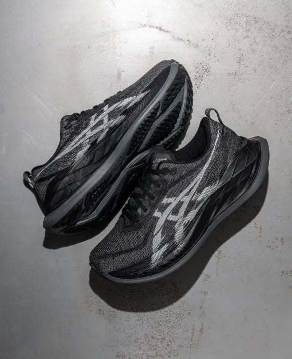 Asics SuperBlast 2 BLACK