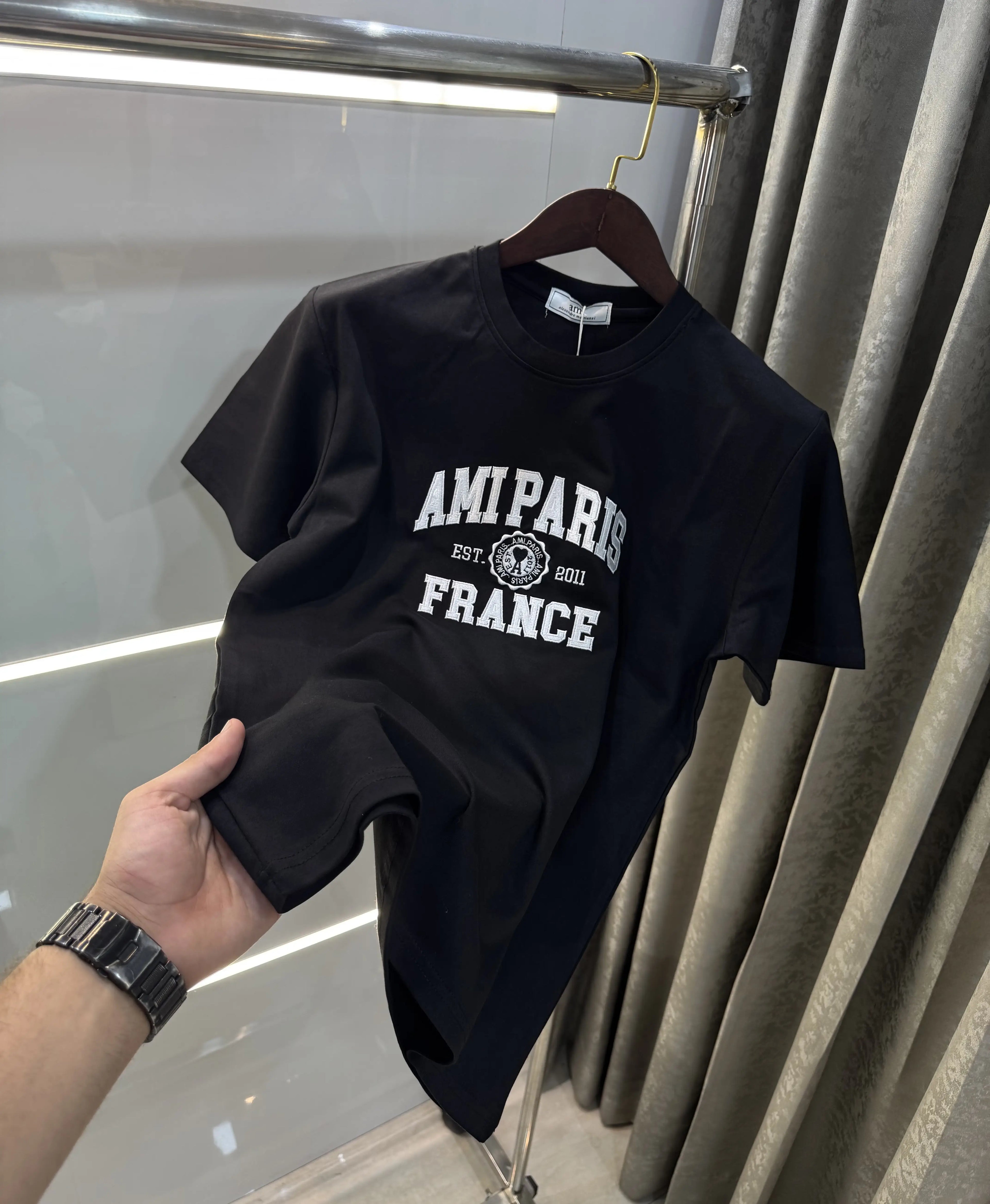 Ami Paris Black Embroidery Logo Premium T-Shirt