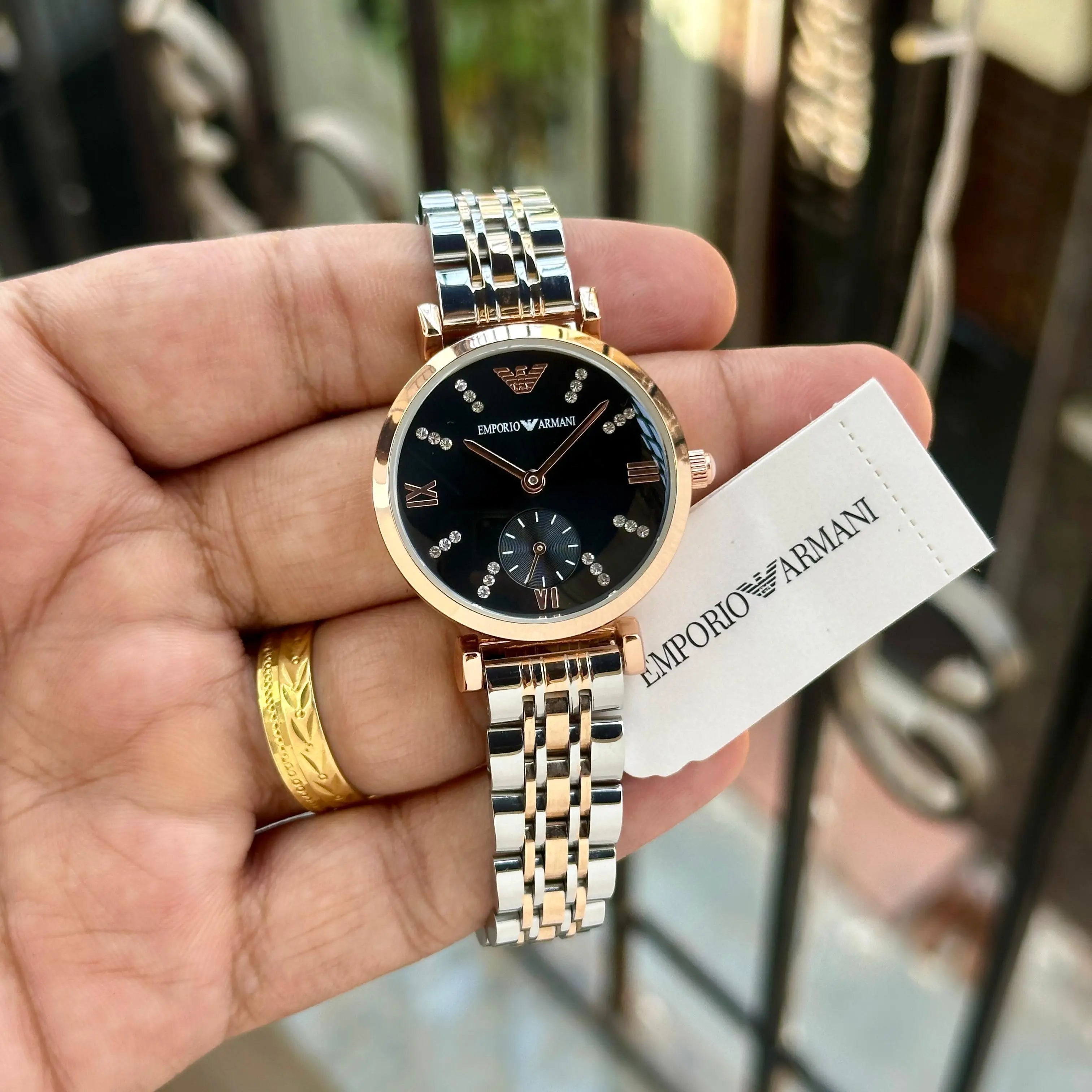 Empori_o Armani Two Tone Black Main image
