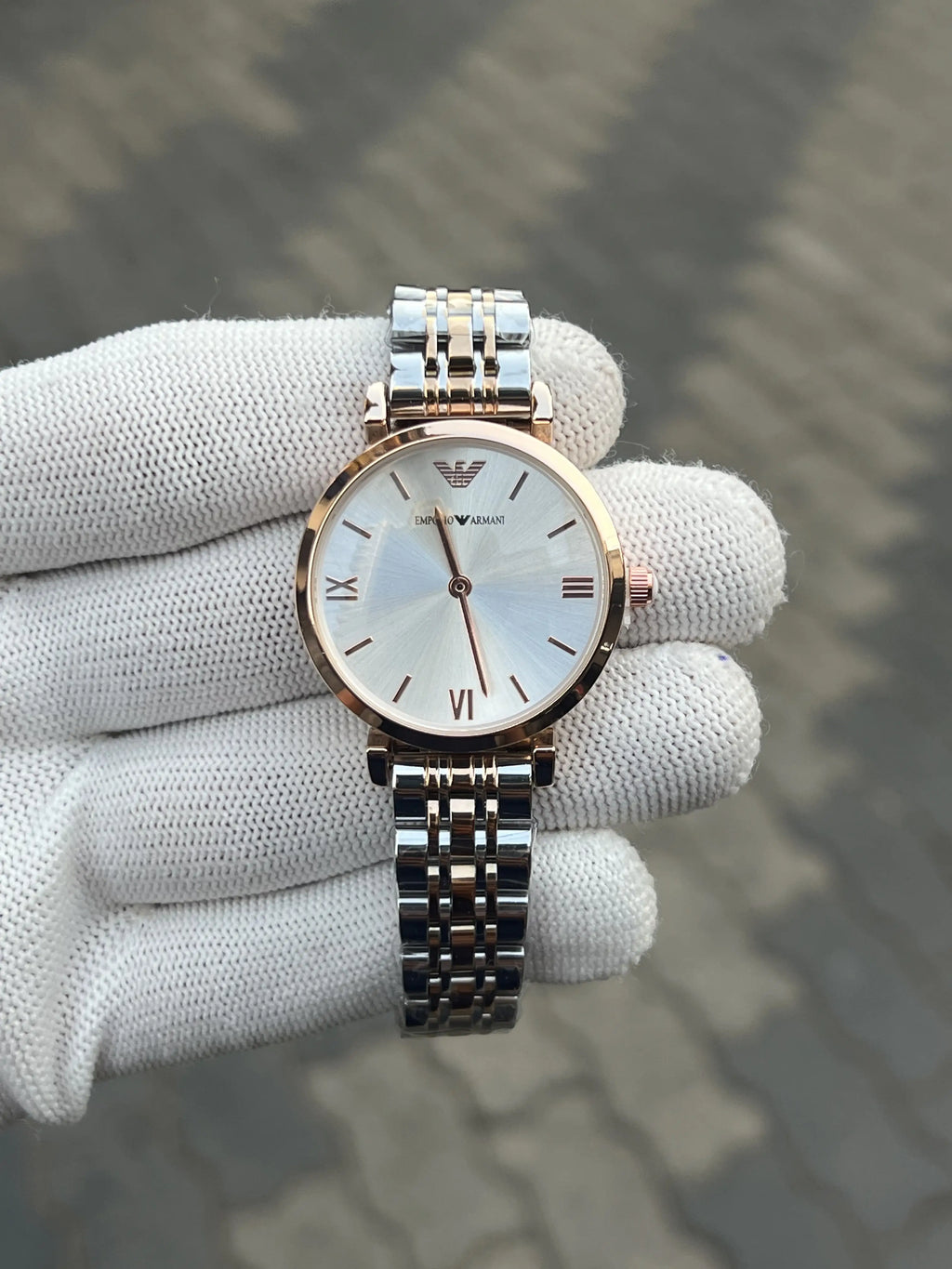 Empori_o Armani Two Tone White