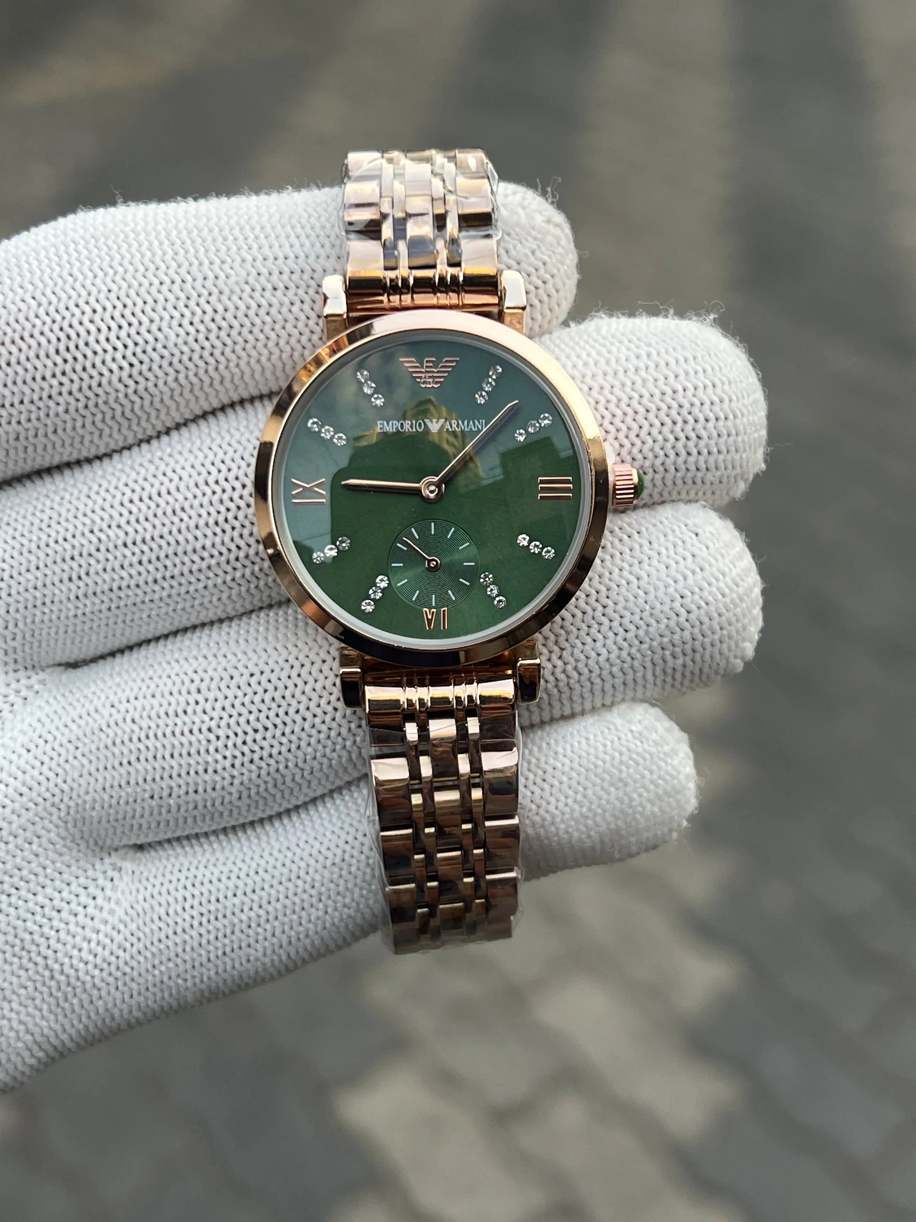 Empori_o Armani Gold Green
