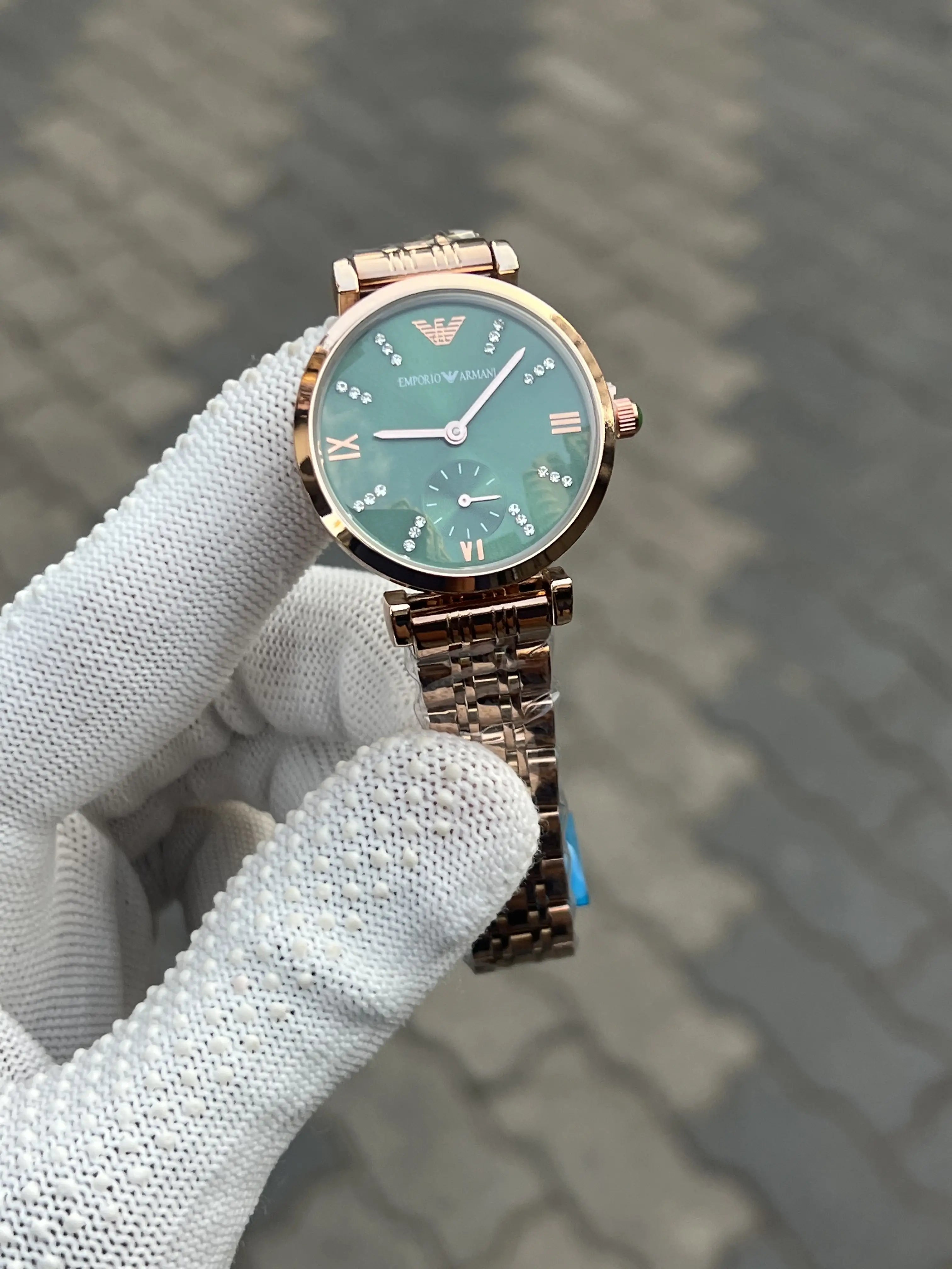 Empori_o Armani Gold Green