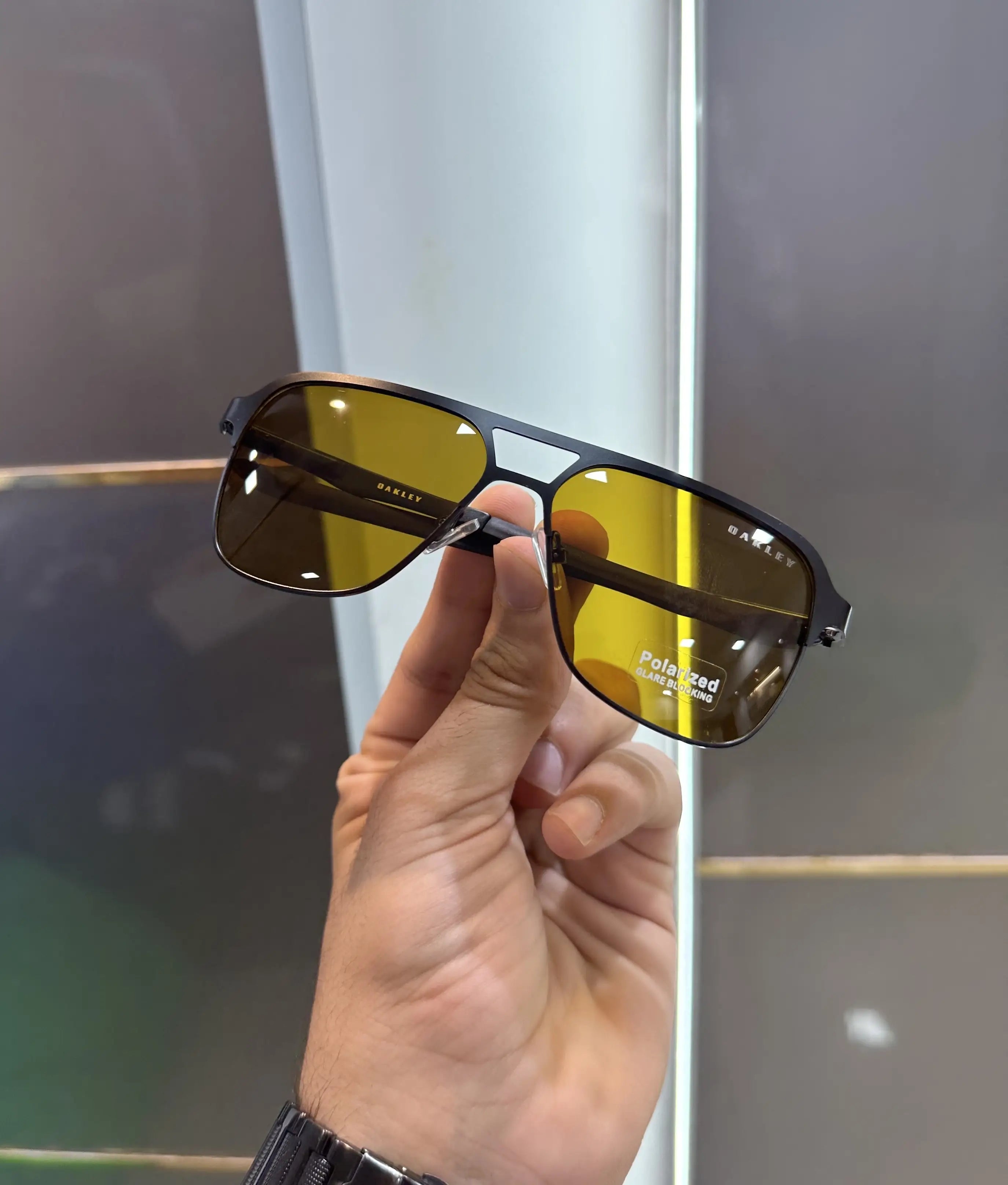 Oakle y Black Brown Premium Shades 2790 Secondary image
