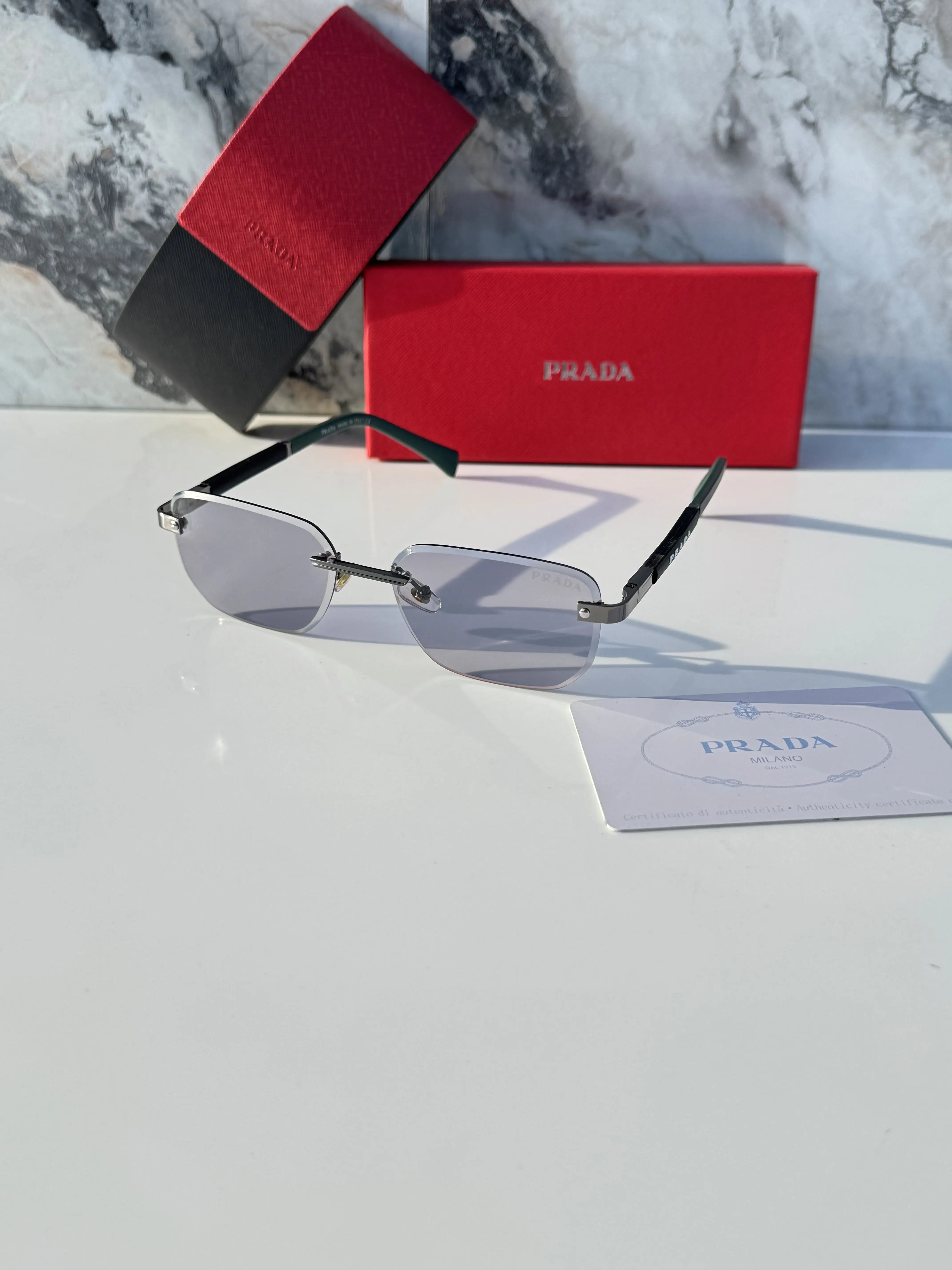 Prada_122_gun_candy Main image