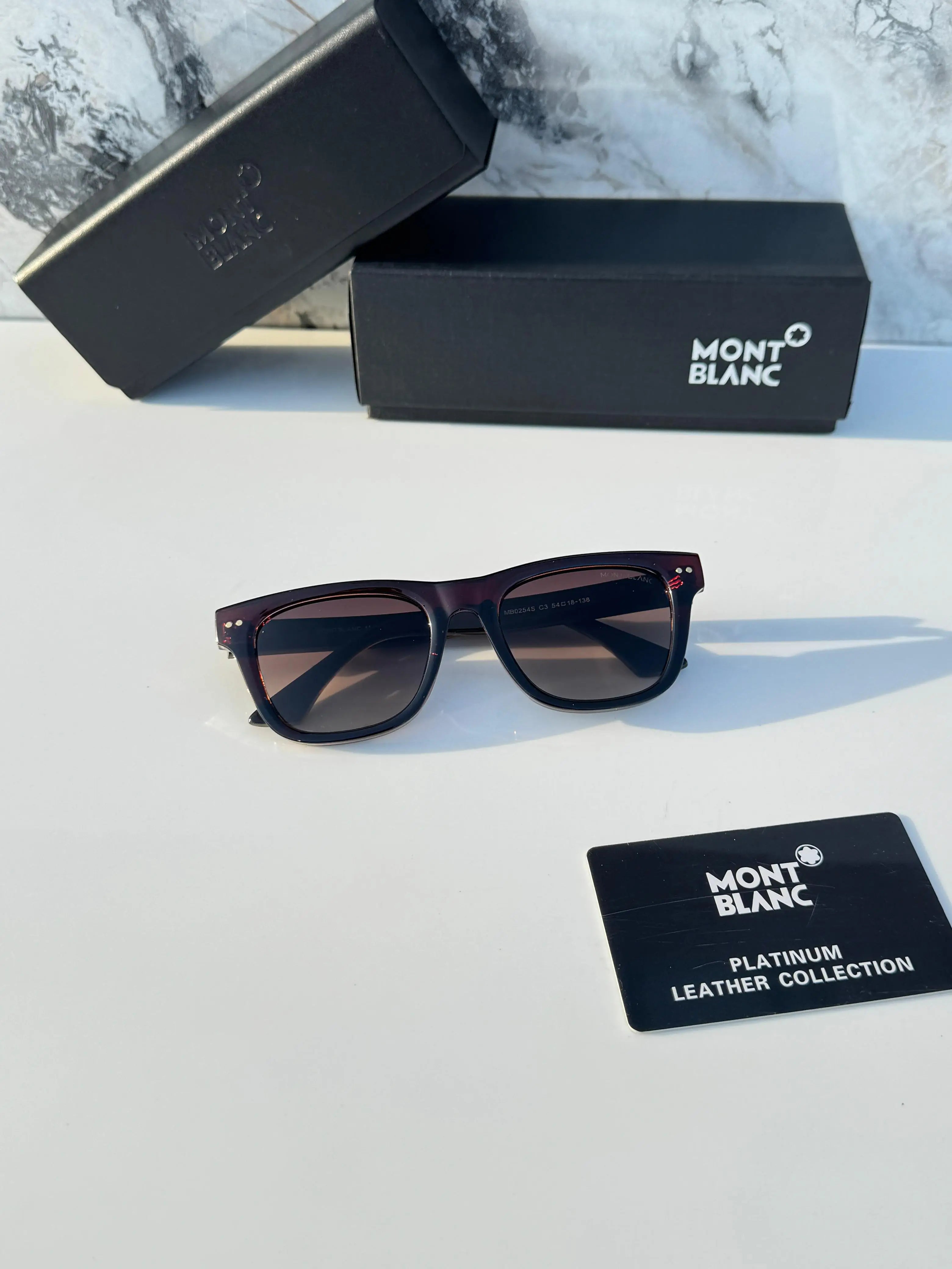 Mont_blanc_254_brown
