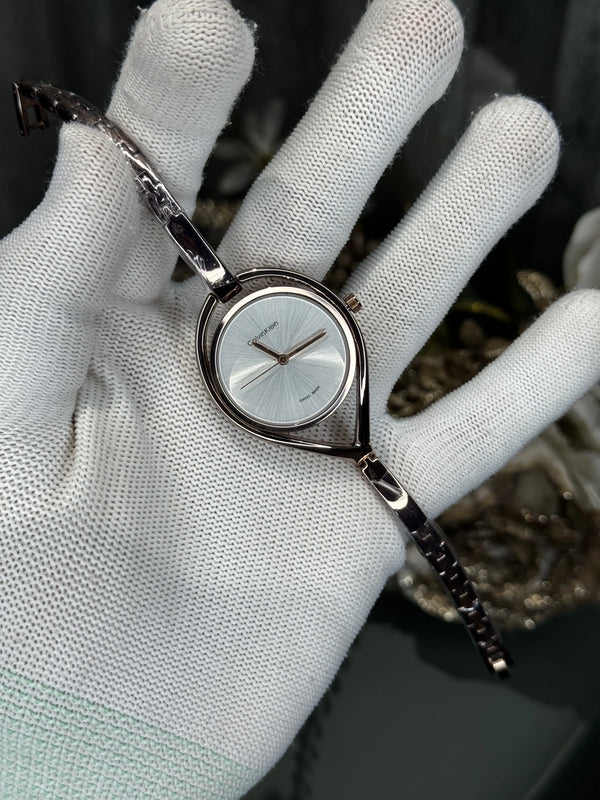 Calvin Klei n Leaf Copper White Premium Watch