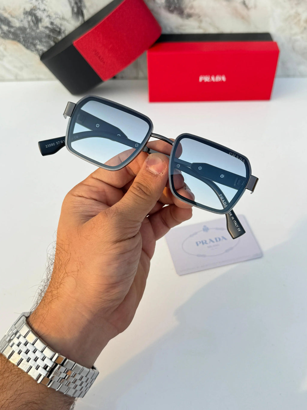 Prada_590_blue